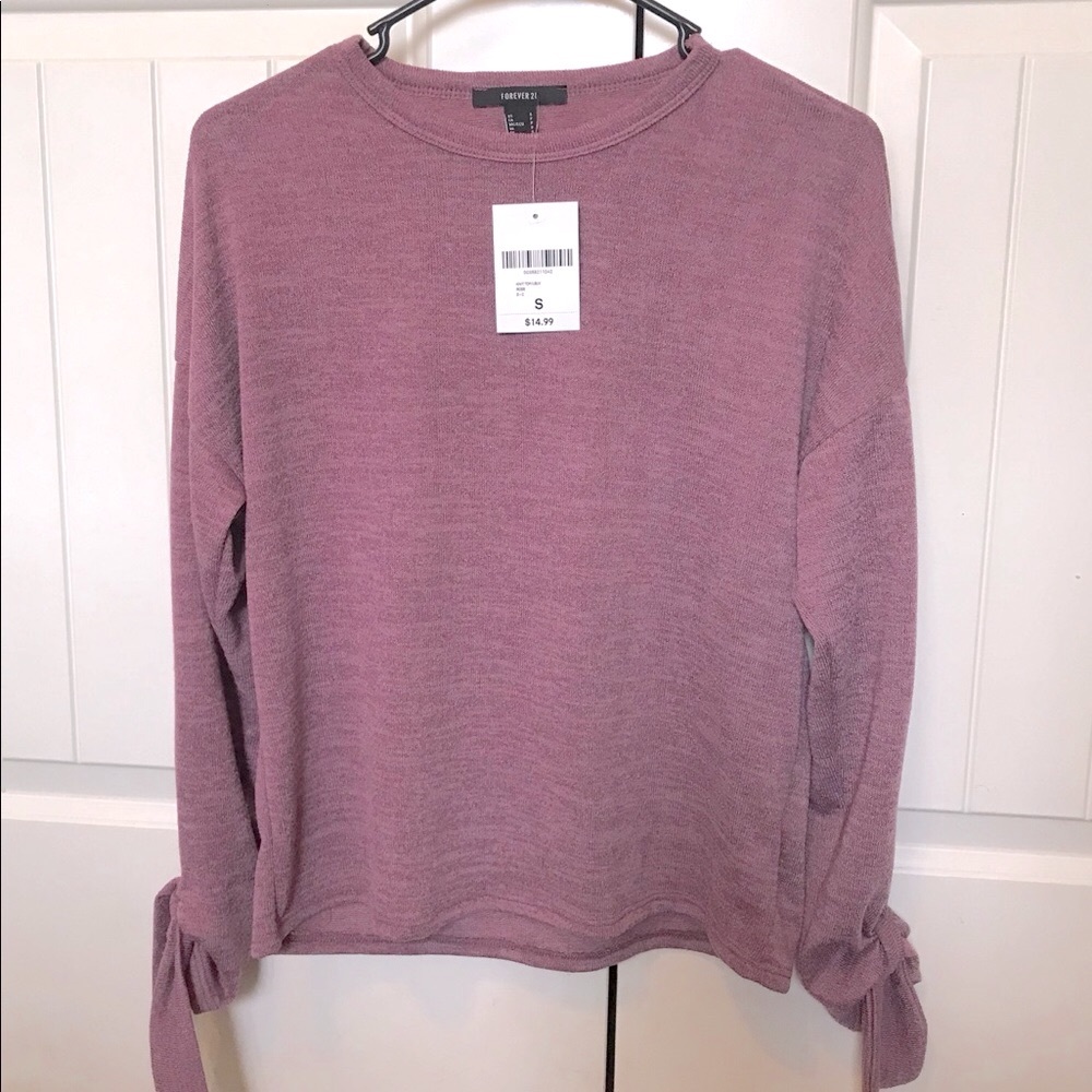 ✨NWT✨ Forever 21 Brand New Tied Sleeves Pink Top
